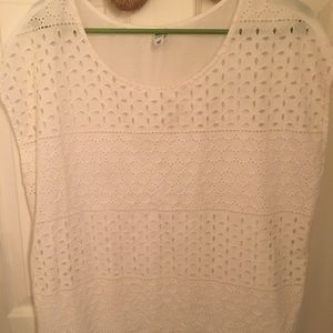 XL Old Navy White Eyelet Top